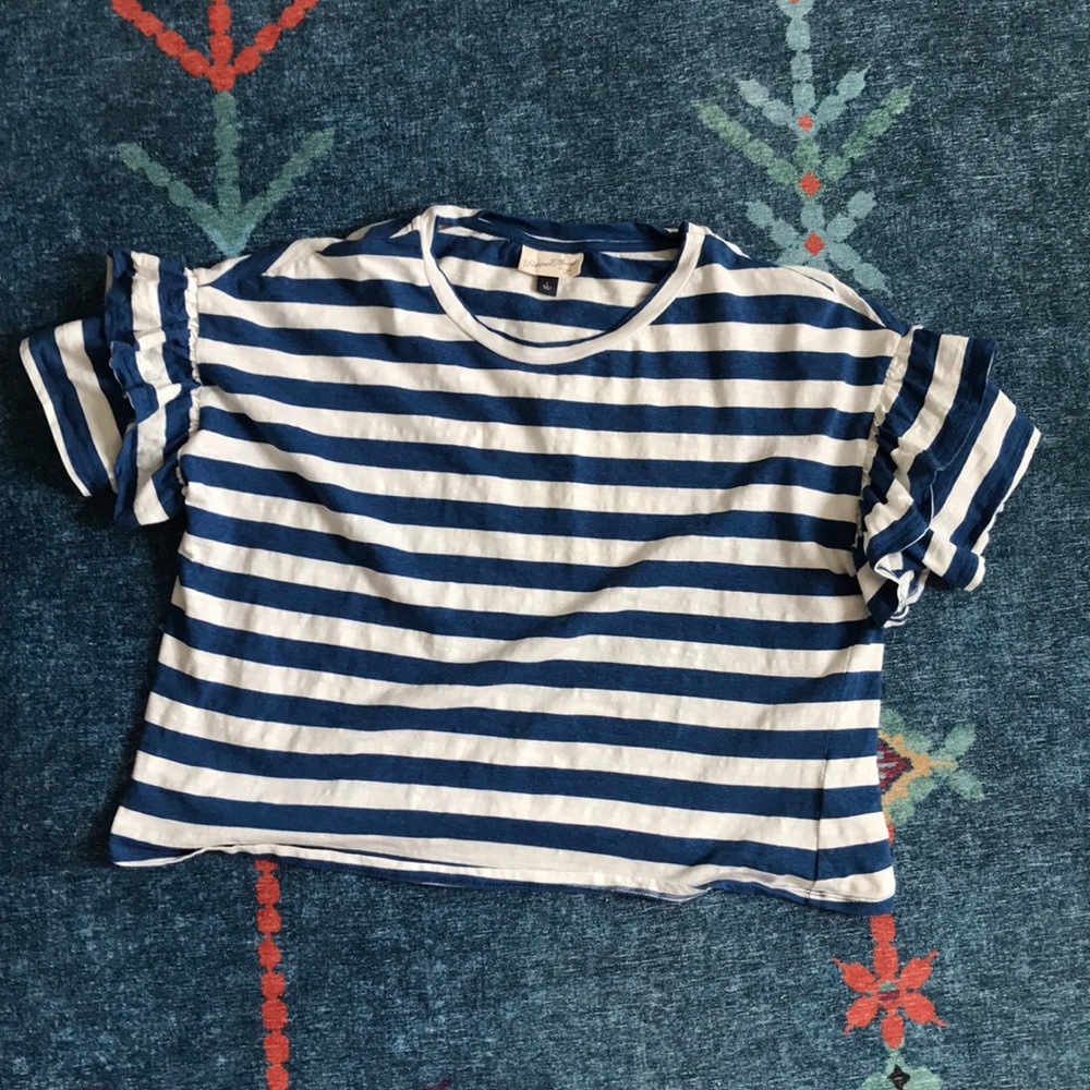 Donated | NWOT Universal Thread Striped Top